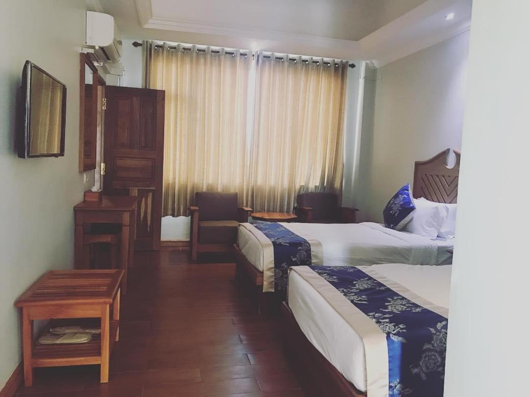 Hotel Thipaw Hsipaw Esterno foto