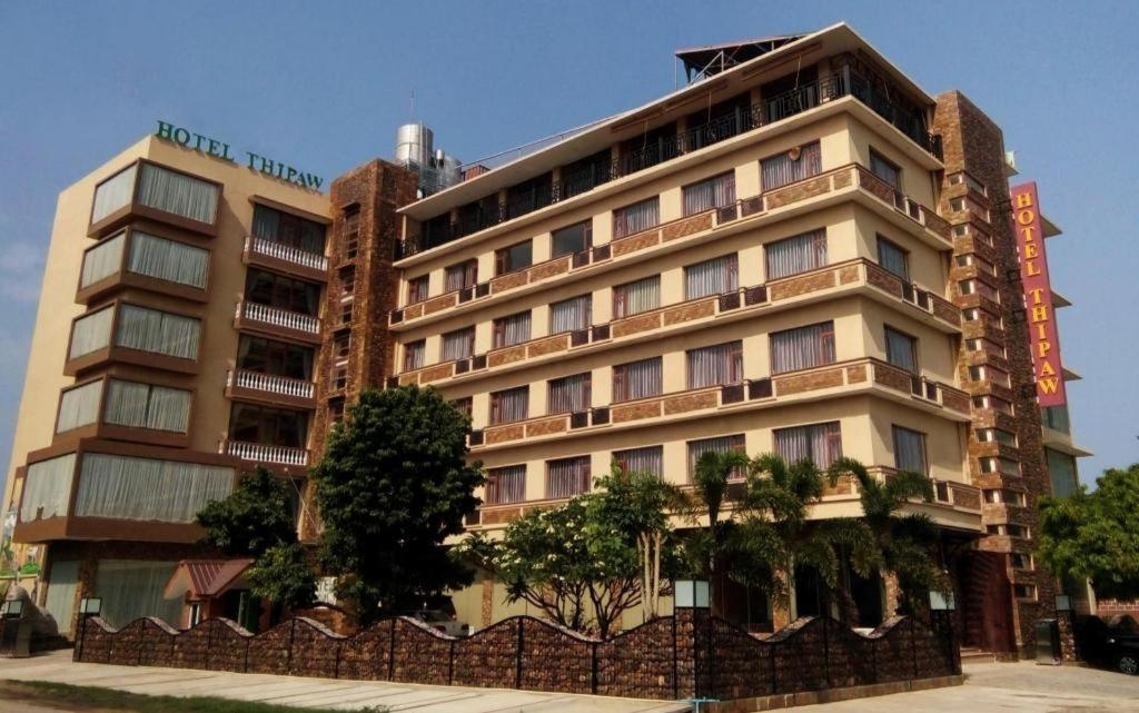 Hotel Thipaw Hsipaw Esterno foto