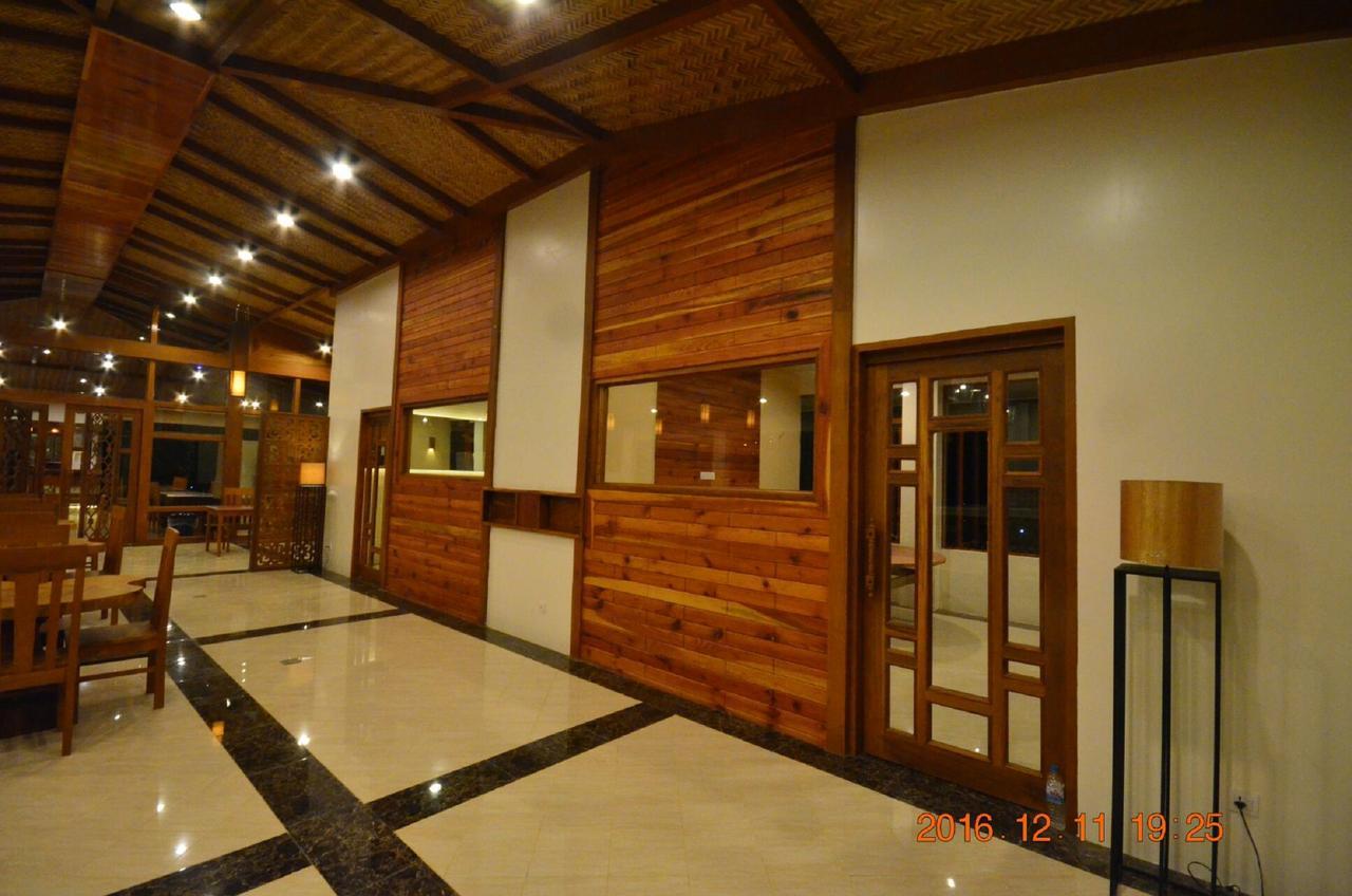 Hotel Thipaw Hsipaw Esterno foto