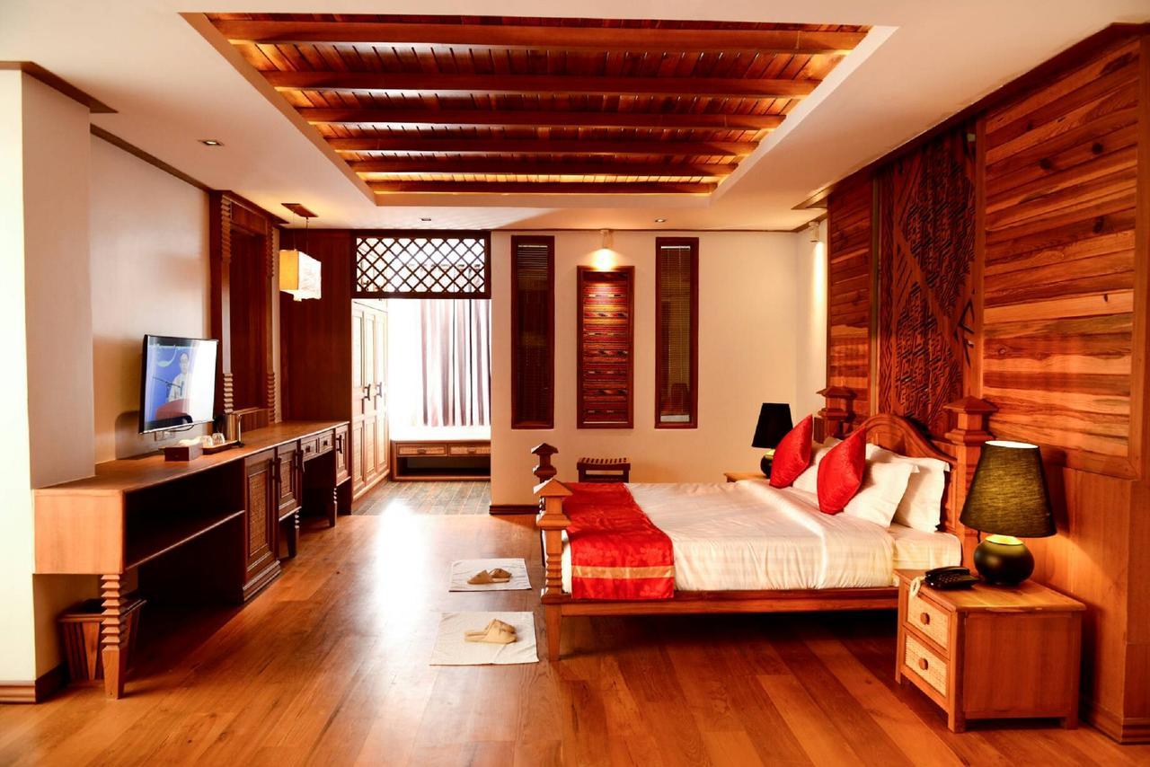 Hotel Thipaw Hsipaw Esterno foto