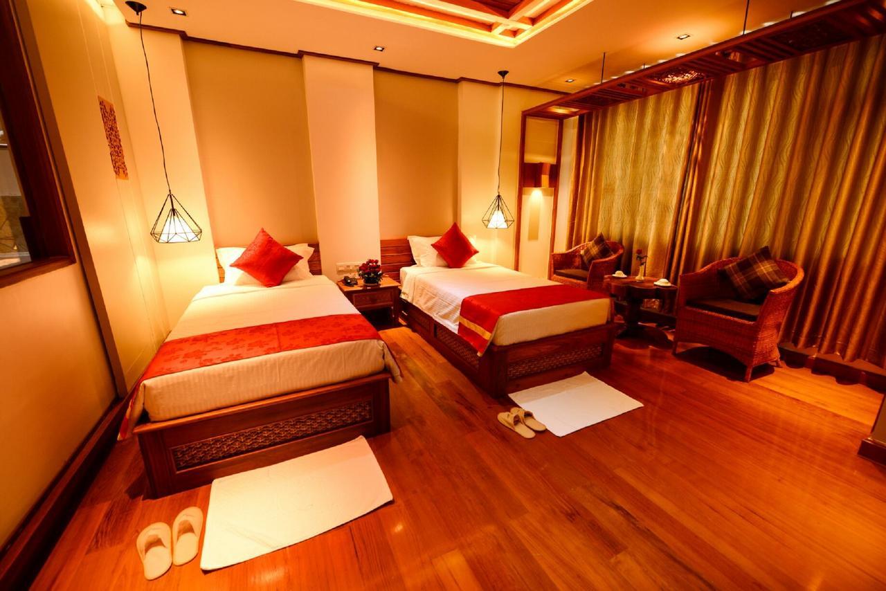Hotel Thipaw Hsipaw Esterno foto
