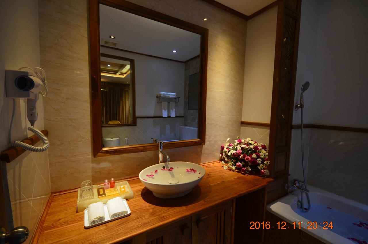 Hotel Thipaw Hsipaw Esterno foto