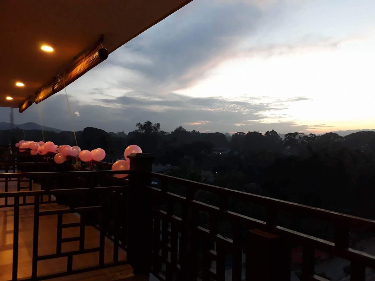 Hotel Thipaw Hsipaw Esterno foto