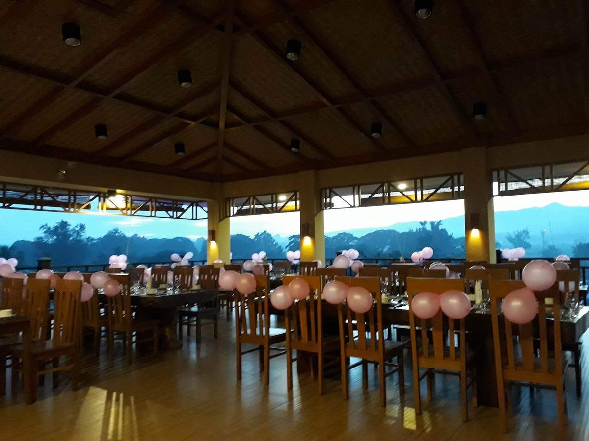 Hotel Thipaw Hsipaw Esterno foto